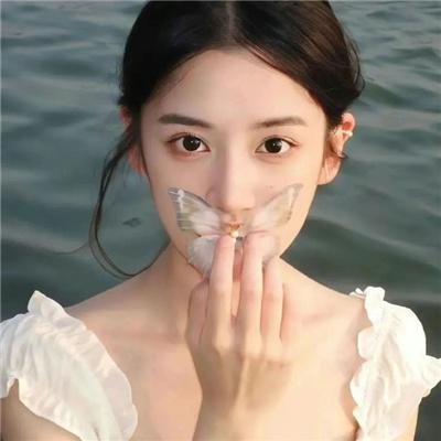 百变小姬子